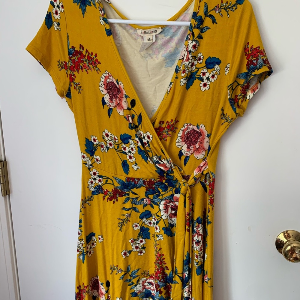 Yellow Rolla Coaster Dress!
